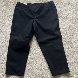 Black Cropped Pants